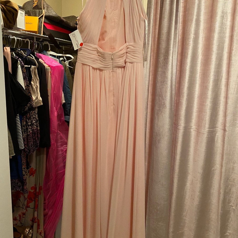 Gown - Picture 2 of 4